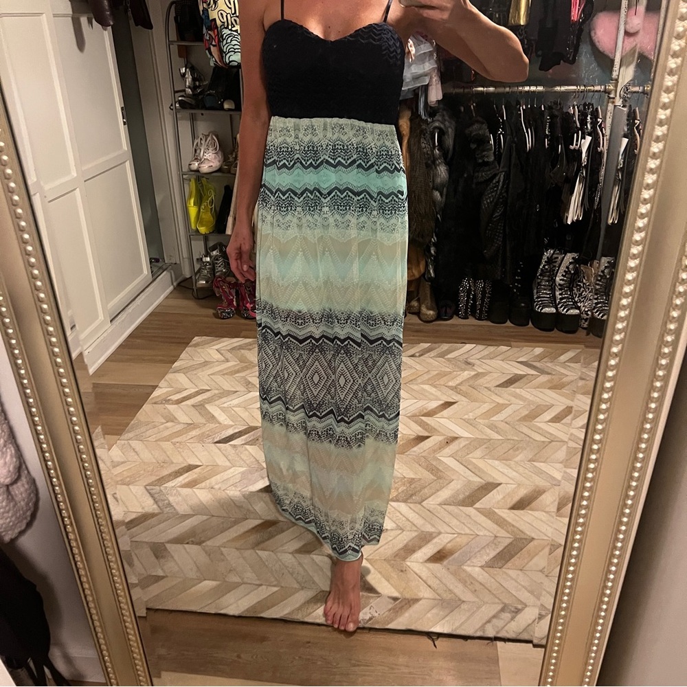Trixxi Backless Maxi Dress